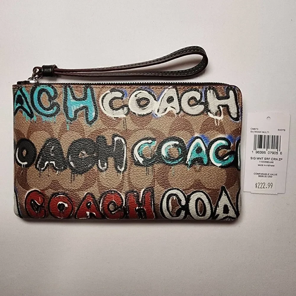 NWT CM673 Coach X Mint + Serf Large Corner Zip Wristlet In Signature Canvas